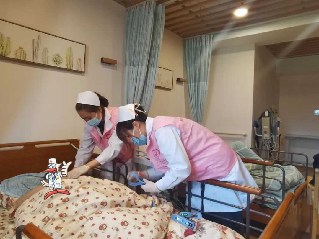 动床有什么讲究五床联动，让“老”更有“医”靠_https://www.jmylbn.com_新闻资讯_第3张