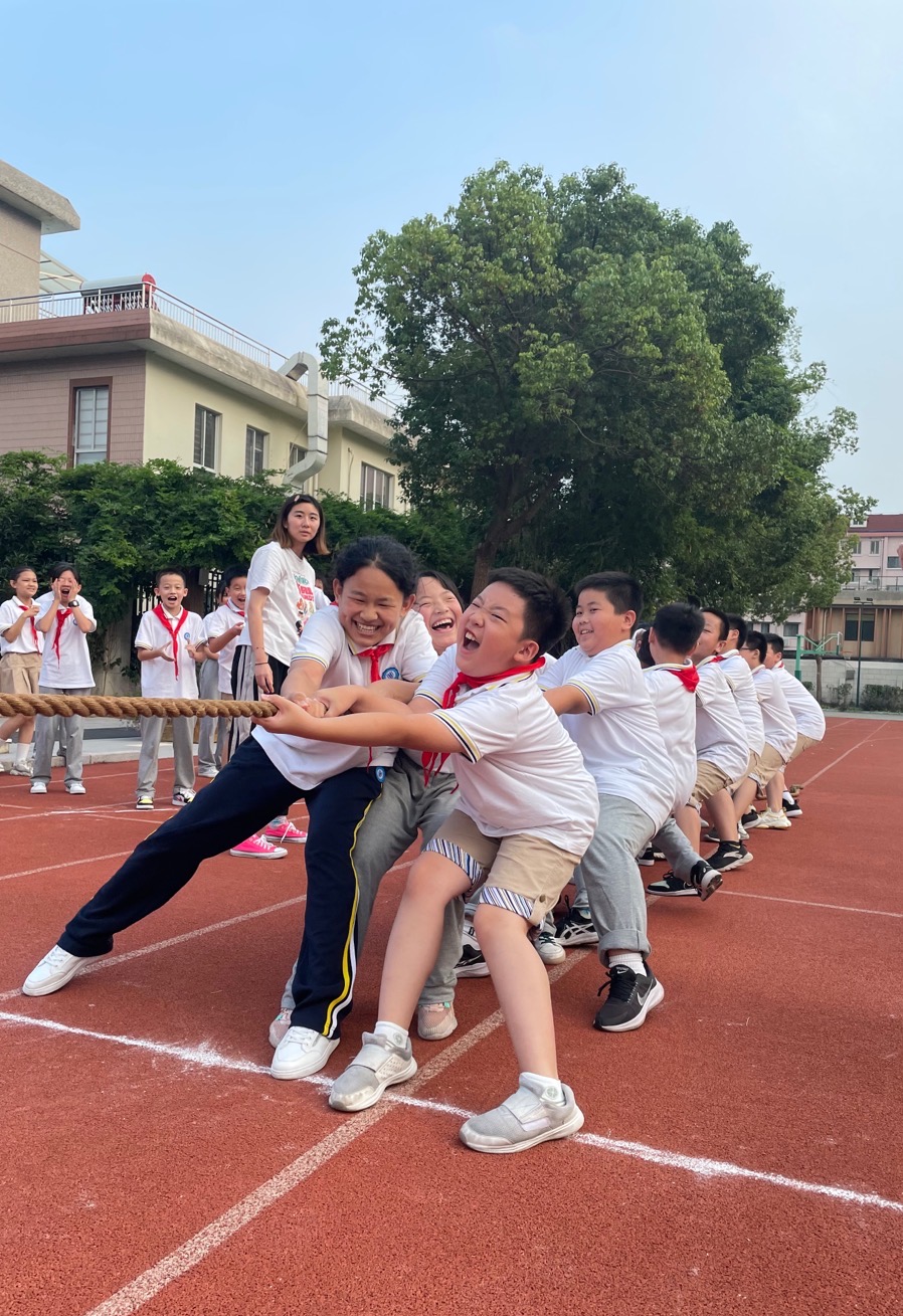 拔河，为荣誉而战.jpg