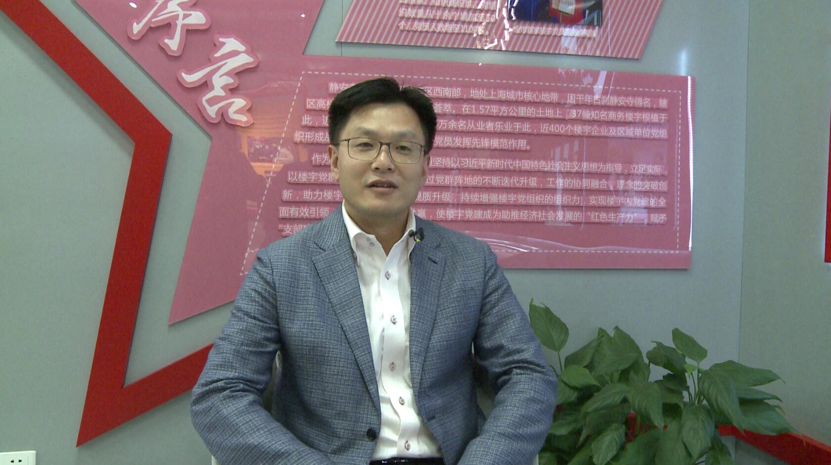 洪明铭接受专访.jpg