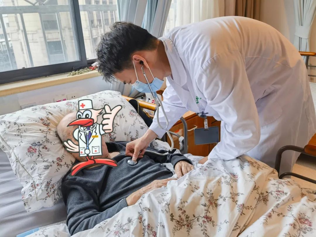 动床有什么讲究五床联动，让“老”更有“医”靠_https://www.jmylbn.com_新闻资讯_第2张