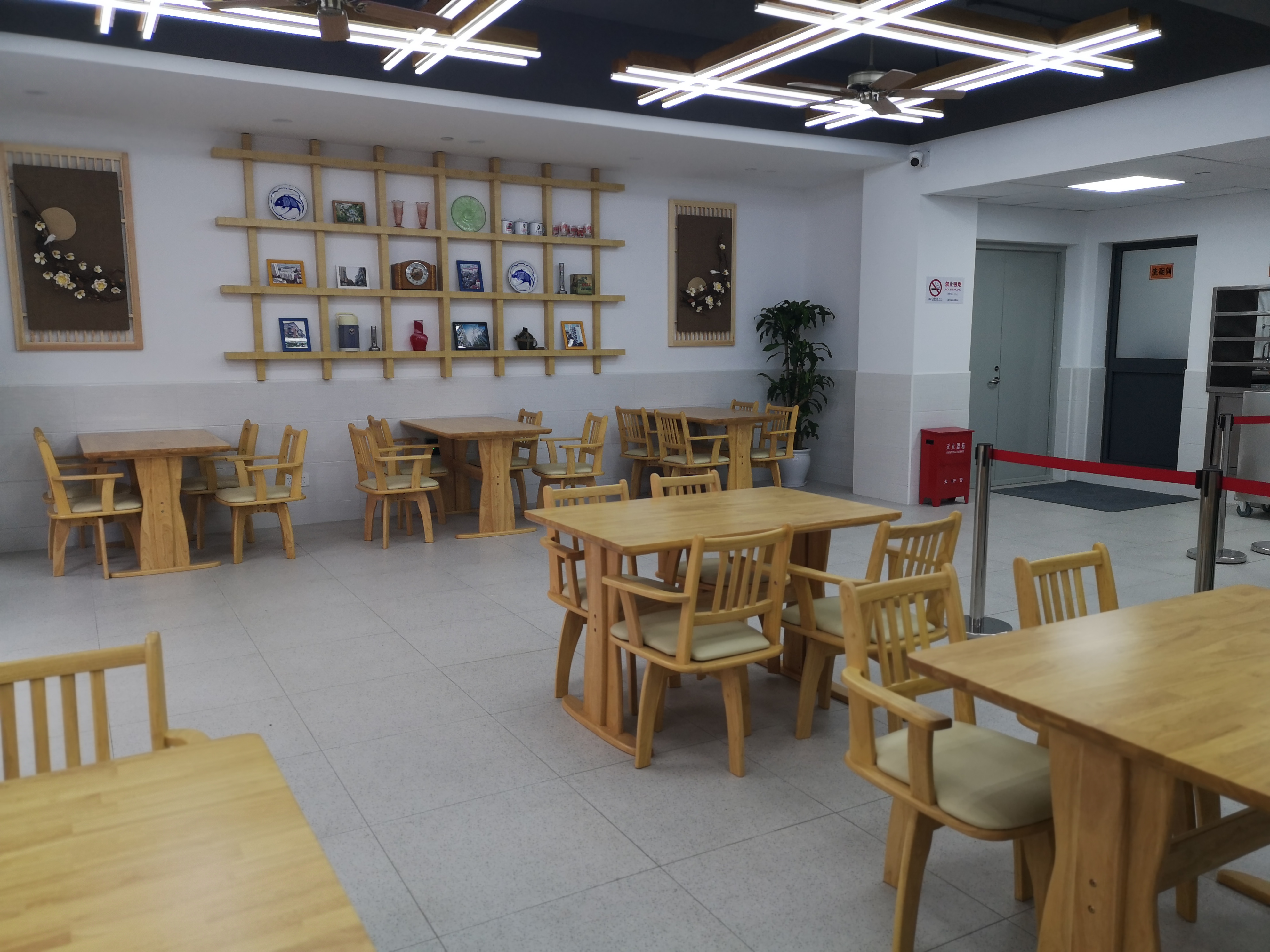 彭三社区食堂 (2).jpg