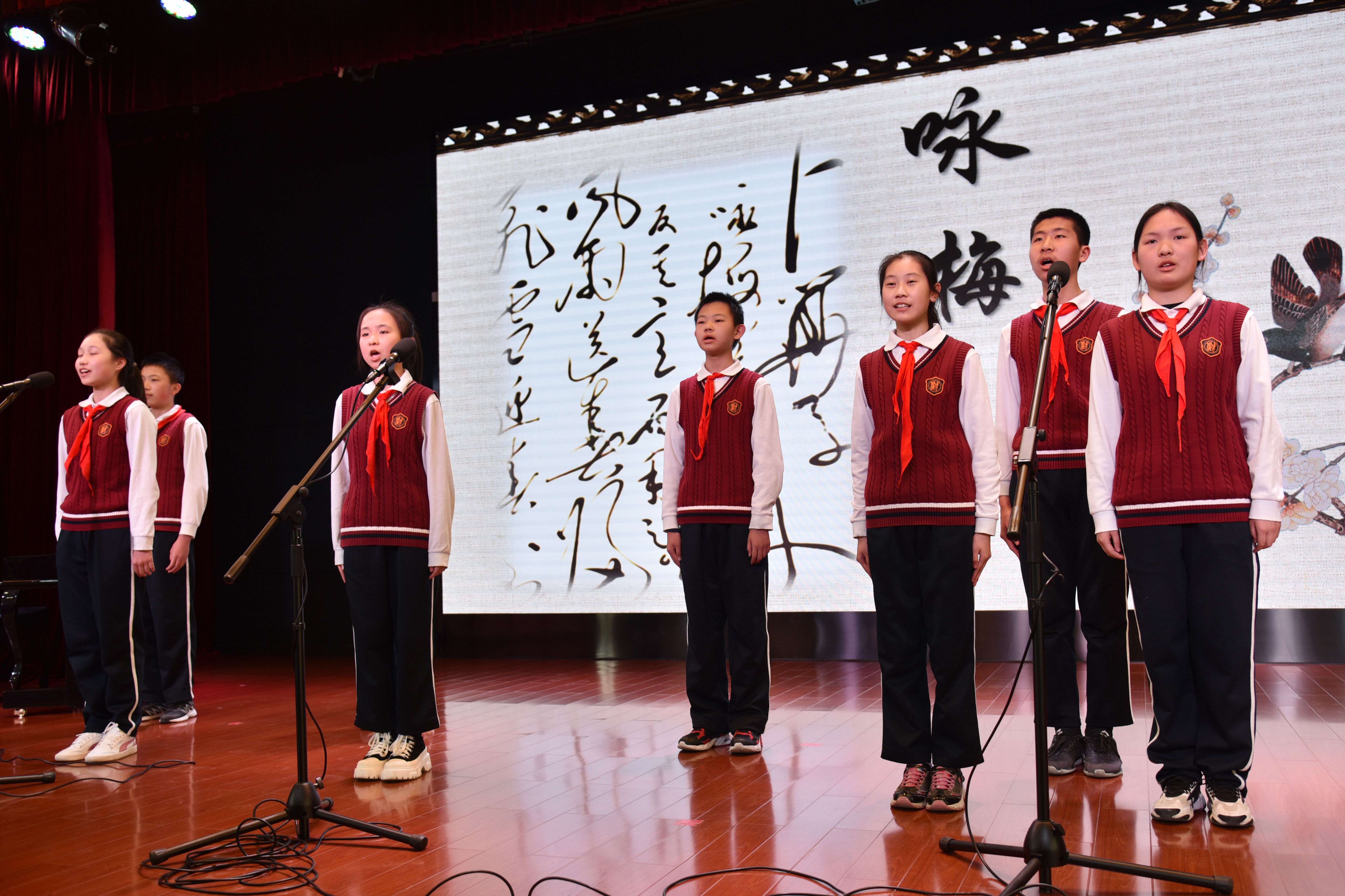 上戏附属静安学校红色经典诵读2.jpg