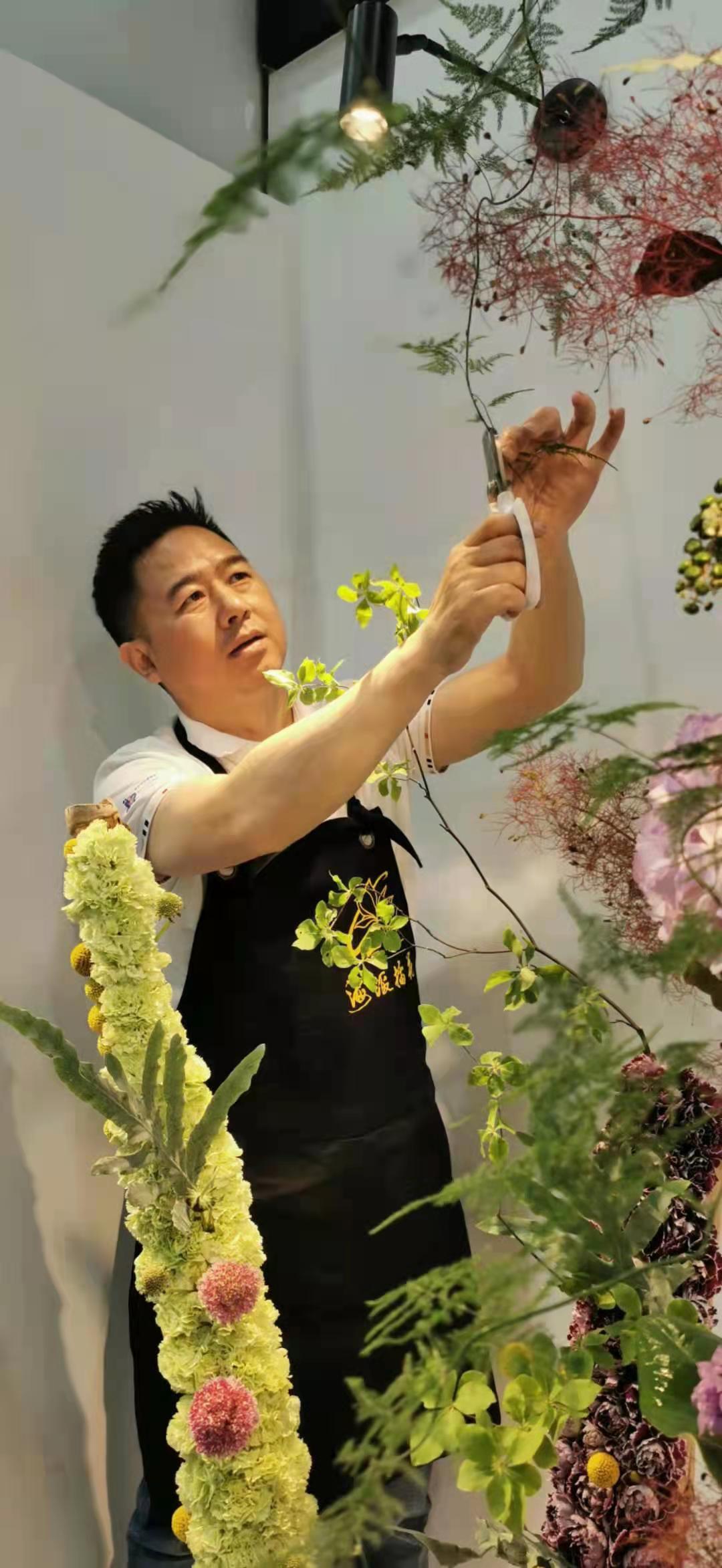 朱道义花博会作品.jpg